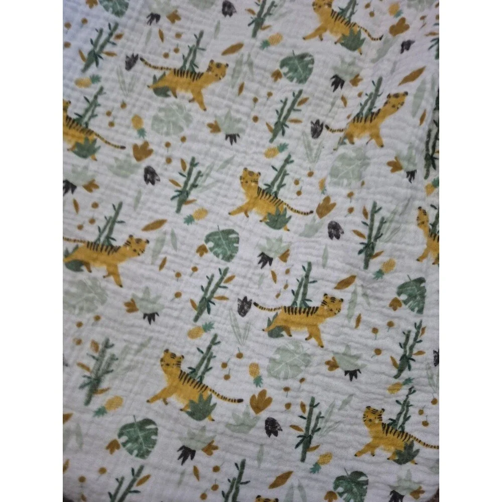 Vertboudet muslin sleeper size 0-6 months 2.5 tog
